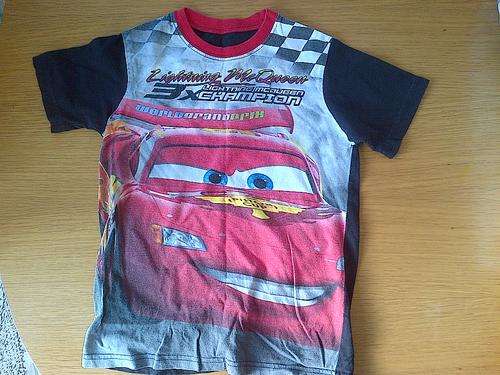 WOOLWORTHS LIGHTNING MCQUEEN T-SHIRT 8-9 YEARS