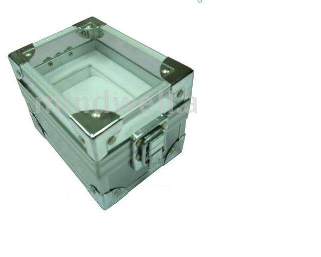 Single slot watch display case - with black interior