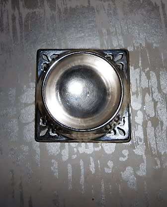 Tea strainer rest