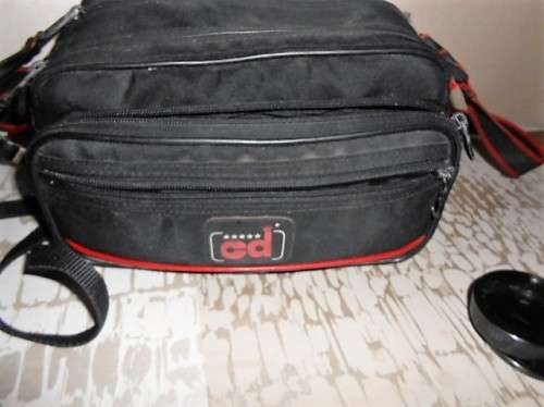 YASHICA FX -3 super 2000 CAMERA and 50mm LENS, 2 FLASHES, Wata Flash Grip and camera BAG