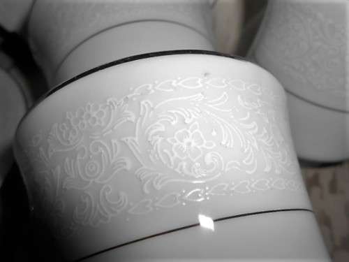 Part tea set. Fine China Japan. Silver Lace: Milk jug, Sugar bowl & 3 Duo¿s