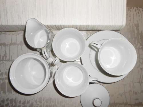 Part tea set. Fine China Japan. Silver Lace: Milk jug, Sugar bowl & 3 Duo¿s
