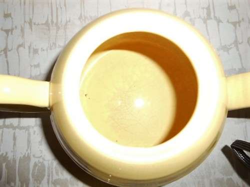Art Deco Ceramic Teapot and Coffee with Insulated Chrome Cosy. Lovely yellow