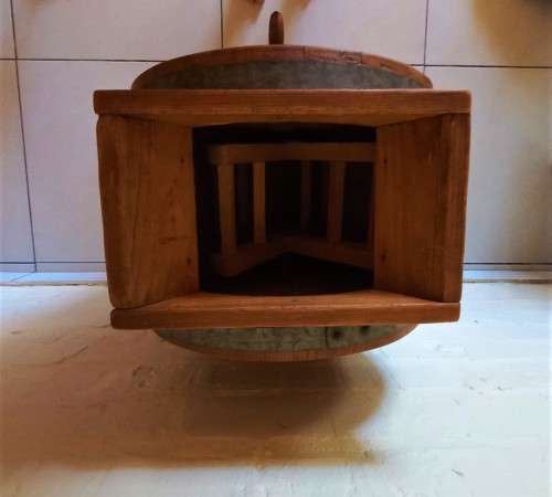 ANTIQUE, WHITE CEDAR CYLINDER BUTTER CHURN, 3 GALLON