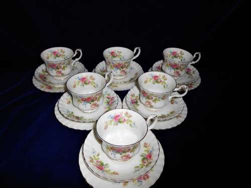 Royal Albert Moss Rose 6 Trios