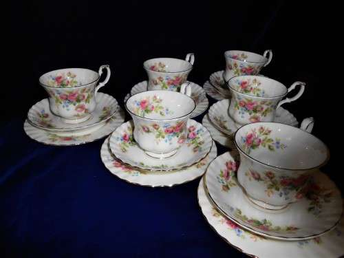 Royal Albert Moss Rose 6 Trios