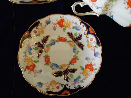 18 Piece Rare Royal Albert Crown China Bognor Tea Set (Countess)