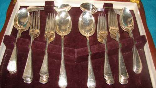 Canteen Cooper Bros Sheffield SP A1 cutlery set 38 pieces