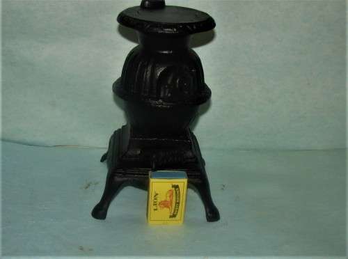 Antique Blaze Salesman Sample Pot Belly  Cast Iron Stove