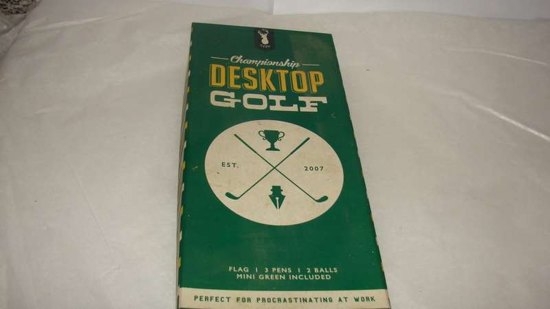 Australian Desktop Golf Set: 3 Clubs doubles as Pens, Green, 2x Balls