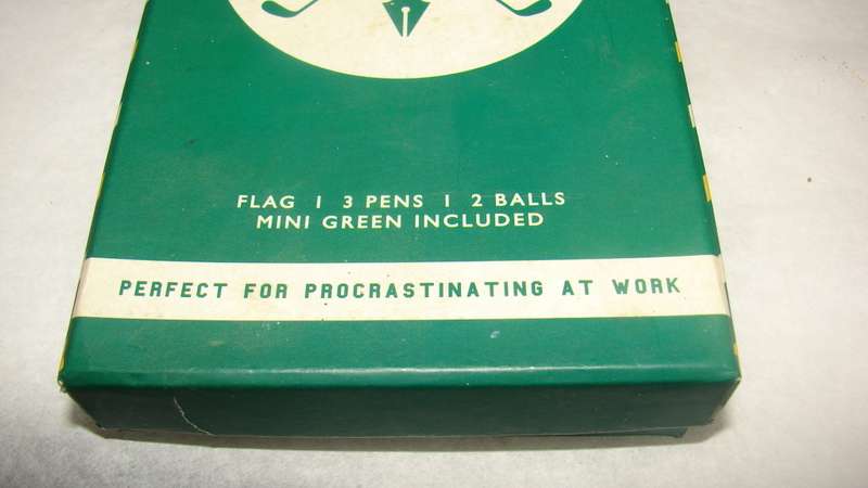 Australian Desktop Golf Set: 3 Clubs doubles as Pens, Green, 2x Balls