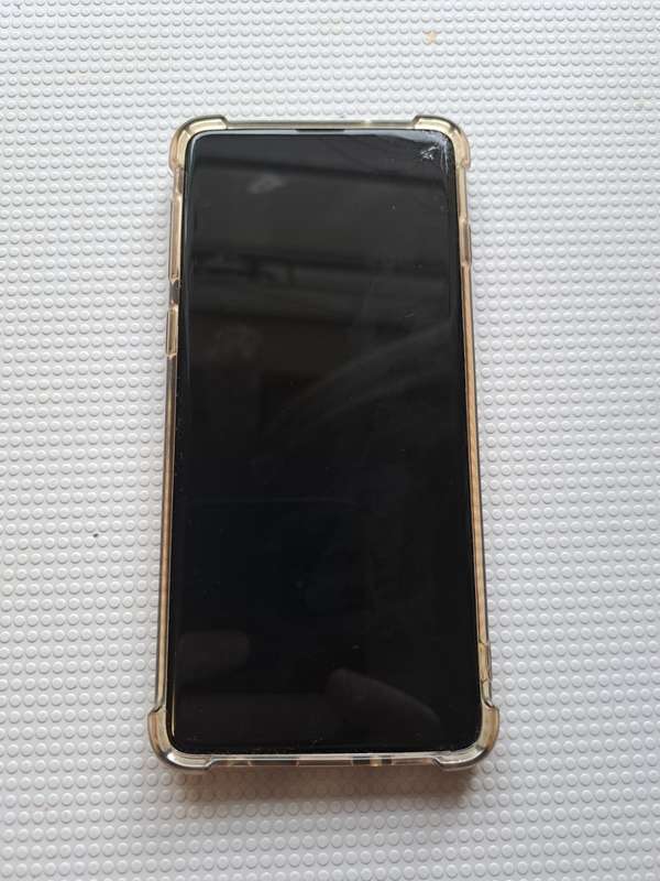 Samsung Galaxy S10 available.  Please read the description