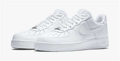 Nike Air Force 1 07 Low All White