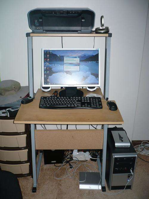 Complete PC (Dual-Core CPU E5700 @ 3.00 GHz, 3003 MHz, 2 Core(s) with Printer