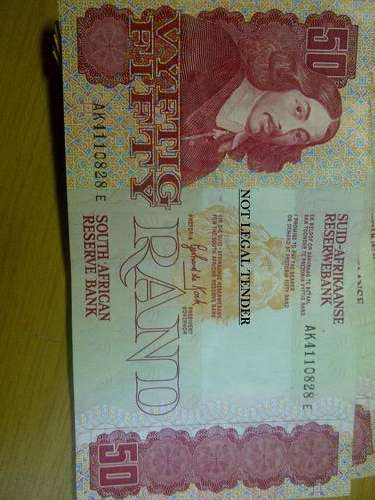 ONCE OFF SPECIAL - GERHARD DE KOCK R50 NOTES FROM UNC TO AU - 10 NOTES IN TOTAL