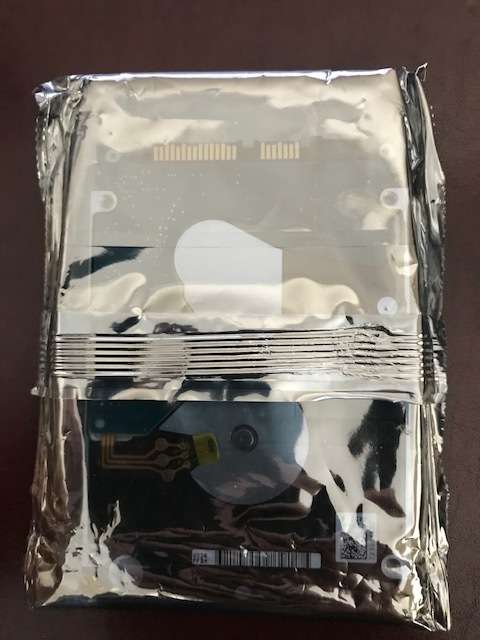 BRANDNEW - STILL  SEALED - Seagate 2TB 2.5" Firecuda SSHD Internal Hard Drive