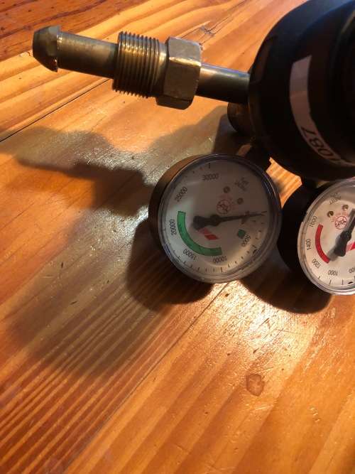 NITOGEN 1000kPa AFROX AFROX REGULATOR