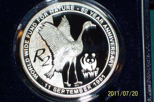 VERY SCARSE 2011 TAFELBERG R2 COIN - World Wide Fund For Nature - BRAND NEW ON BOB !!!!!!!!!!!!!!!!!
