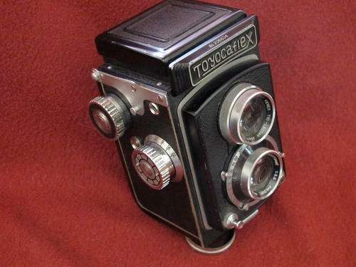 **LOMO**Toyocaflex TLR,Great Medium Format Lomography**Excellent Condition & Working**