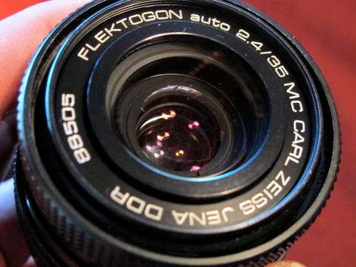 M42 Carl Zeiss Flektogon Auto 35mm f2,4**Rare,Macro+Excellent**