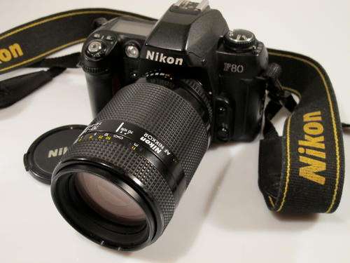 Nikon F80 with Nikkor AF-D 70-210mm