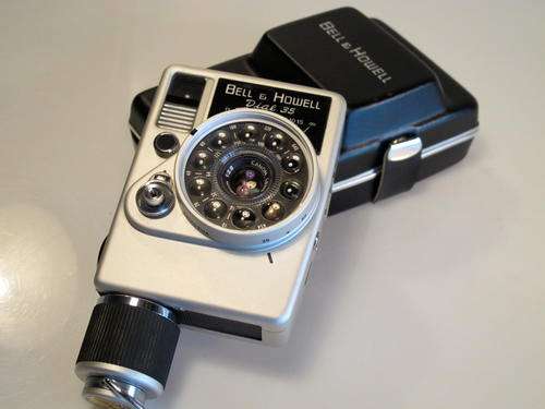Canon/Bell & Howell Dial 35 with Canon 28mm f2,8**Excellent,1/2 frame**