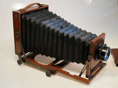 Houghton "The Empress" 1909 5x7 Mahogany Field Camera