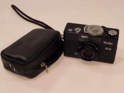 Black Rollei 35B with Triotar 40mm f3,5***Working,Clean***
