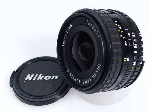 Nikon Series E 28mm f2,8 Ai-s Wide Angle Prime***Mint***