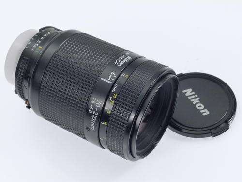 Nikon AF Nikkor 70-210mm f4-5,6 Macro Zoom**Excellent**