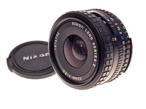 Nikon Ai-s Series E 35mm f2,5***Excellent++***