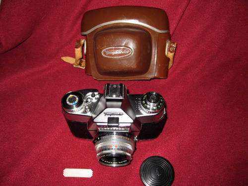 Voigtlander Bessamatic Deluxe with 50mm Skopar "RARE and MINT"