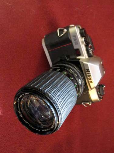 Nikon FE10 with 35-135mm Macro Zoom"Very Nice"