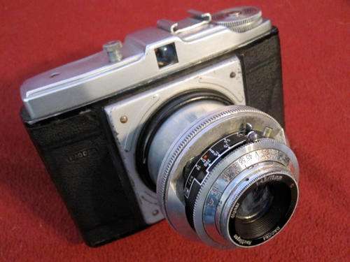 Dacora Digora 6x6 with Dignar 75mm f4,5"Great 120 Lomo Style Camera"