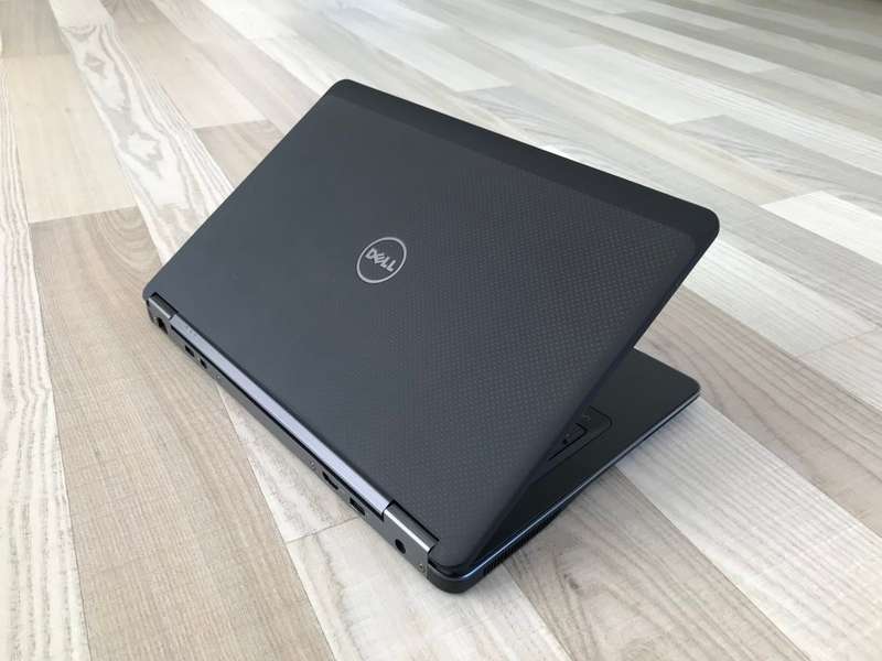 THE BEAST!!! Dell E7440 Core i7 Carbon Fibre Edition Touch Screen! Full HD, 256GB SSD