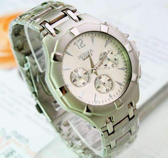 **NEW** Men's Quartz Watch Silver Analog Luxury Brand Watch ***Special Offer***