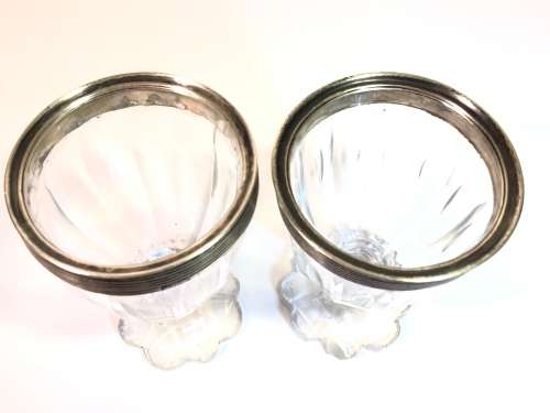 A PAIR OF GEORGIAN RUMMER GLASSES WITH STERLING SILVER RIMS. PLS READ CONDITION REPORT