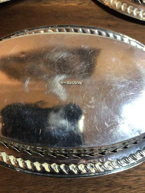 A TRIO OF  EDWARDIAN STERLING SILVER BONBON DISHES CIRCA 1906