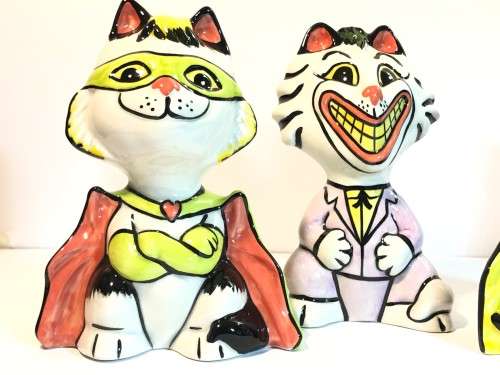 UK POTTER LORNA BAILEY BATMAN INSPIRED PORCELAIN CATS