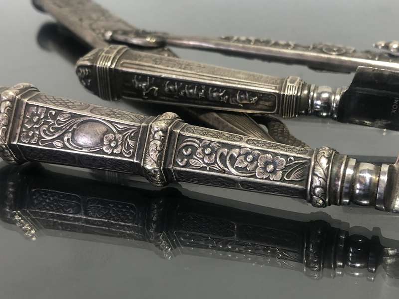 VINTAGE ARGENTINIAN INOX GAUCHO KNIVES