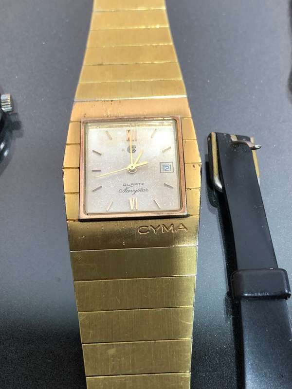 A Mixed Lot of Vintage Ladies Watches (Please read desciption)