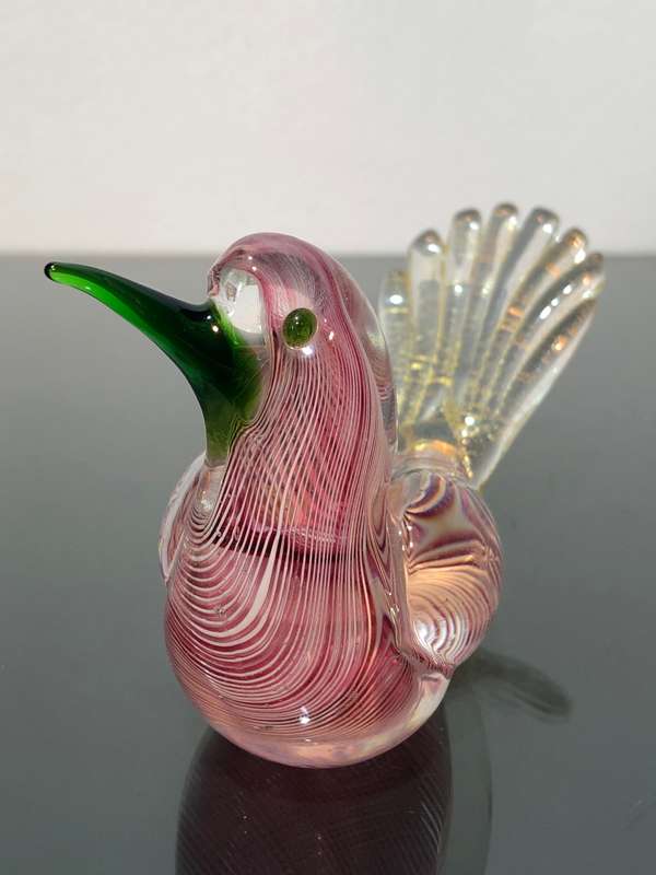 A MCM Murano Glass Bird in Excellent Condition