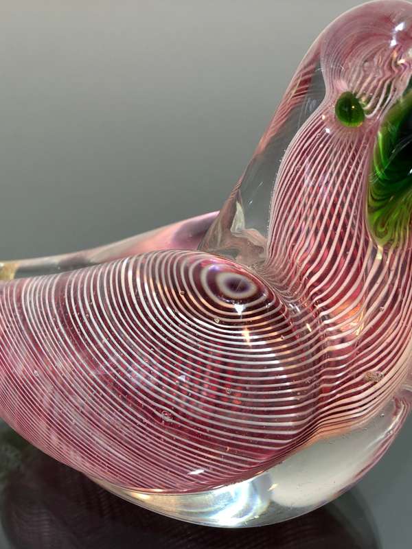 A MCM Murano Glass Bird in Excellent Condition