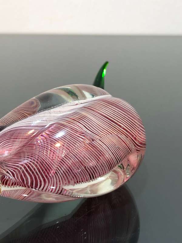 A MCM Murano Glass Bird in Excellent Condition