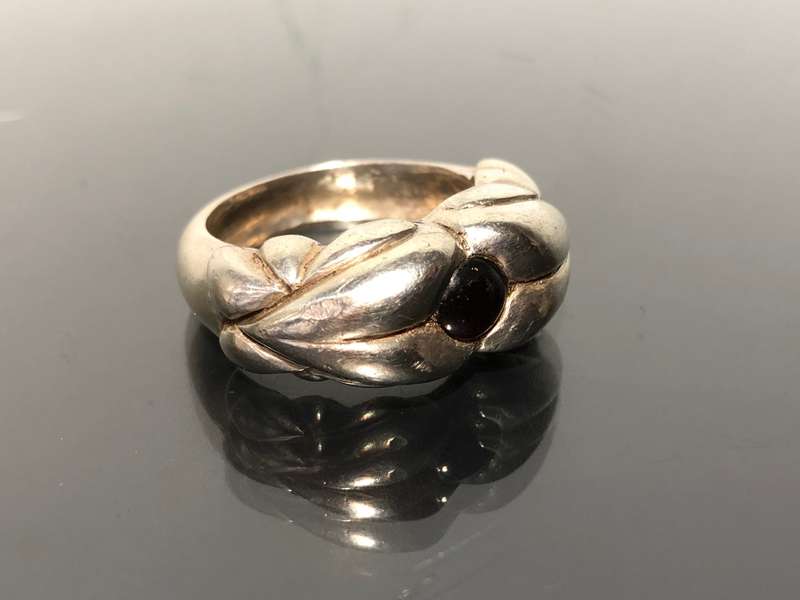 A Solid Silver and Garnet Gemstone Mens Ring