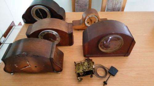 6 NICE VINTAGE MANTLE CLOCKs, NOT RUNNING FOR SPARES / REPAIR, NO KEY Shipping will be R200 Courier