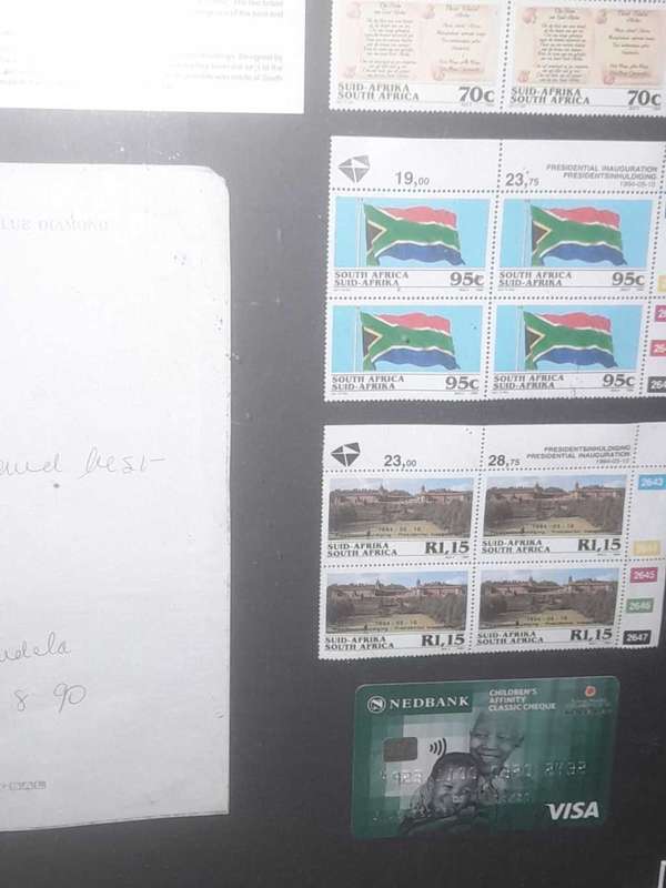 ORIGINAL SIGNATURE OF FORMER PRESIDENT NELSON R. MANDELA memorabilia