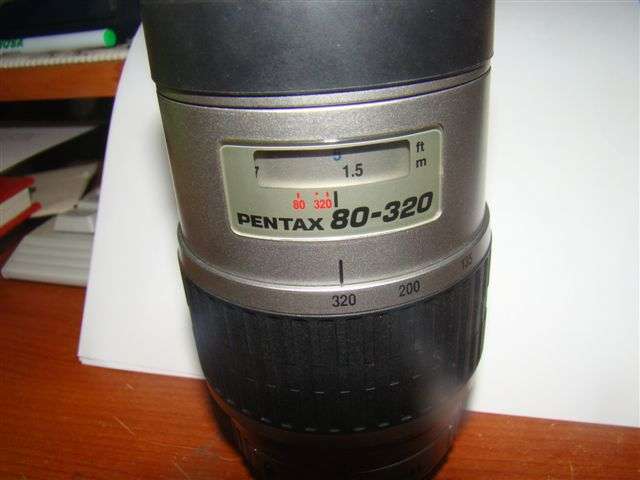 LENS : PENTAX 80-320 : SMC PENTAX-FA 1:4.5  5.6 working perfect?  There are no scratches or marks
