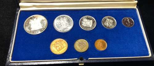 1974 Short Proof Set, With silver One Rand.