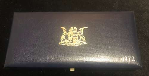 1972, Short Proof Coin Set With SILVER R1